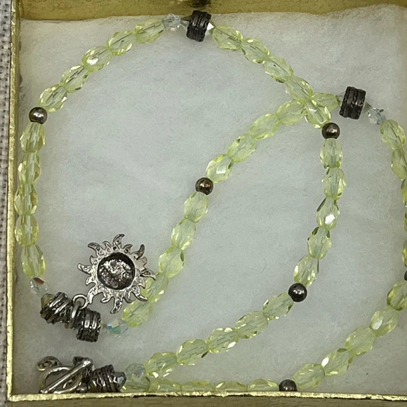 Vintage Handmade Silver Sun Pendant Necklace with Green Faceted Crystals - Picture 11 of 16